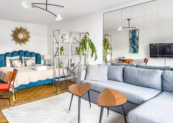 Beautiful View And Castle *